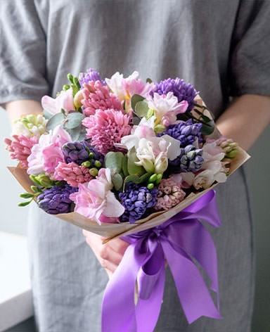 Бесплатная доставка цветов в Болохово